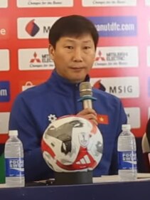 Tuy?n VN t?p luy?n chu?n b? ASEAN Cup 2026 d??i s? d?n d?t c?a HLV Kim Sang-sik