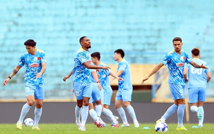 Vi?t Nam ?ánh b?i Bangladesh t?i Hàng ??y: Phan tích chi?n thu?t và hành trình h??ng ??n tr?n derby Malaysia