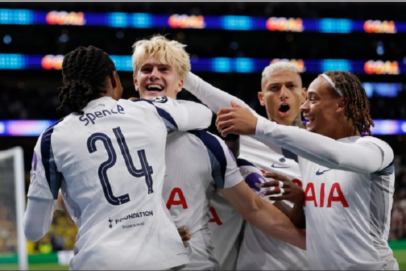 Chelsea rình r?p ‘gi?i c?u’ 3 tr? c?t Spurs n?u bi k?ch x?y ra