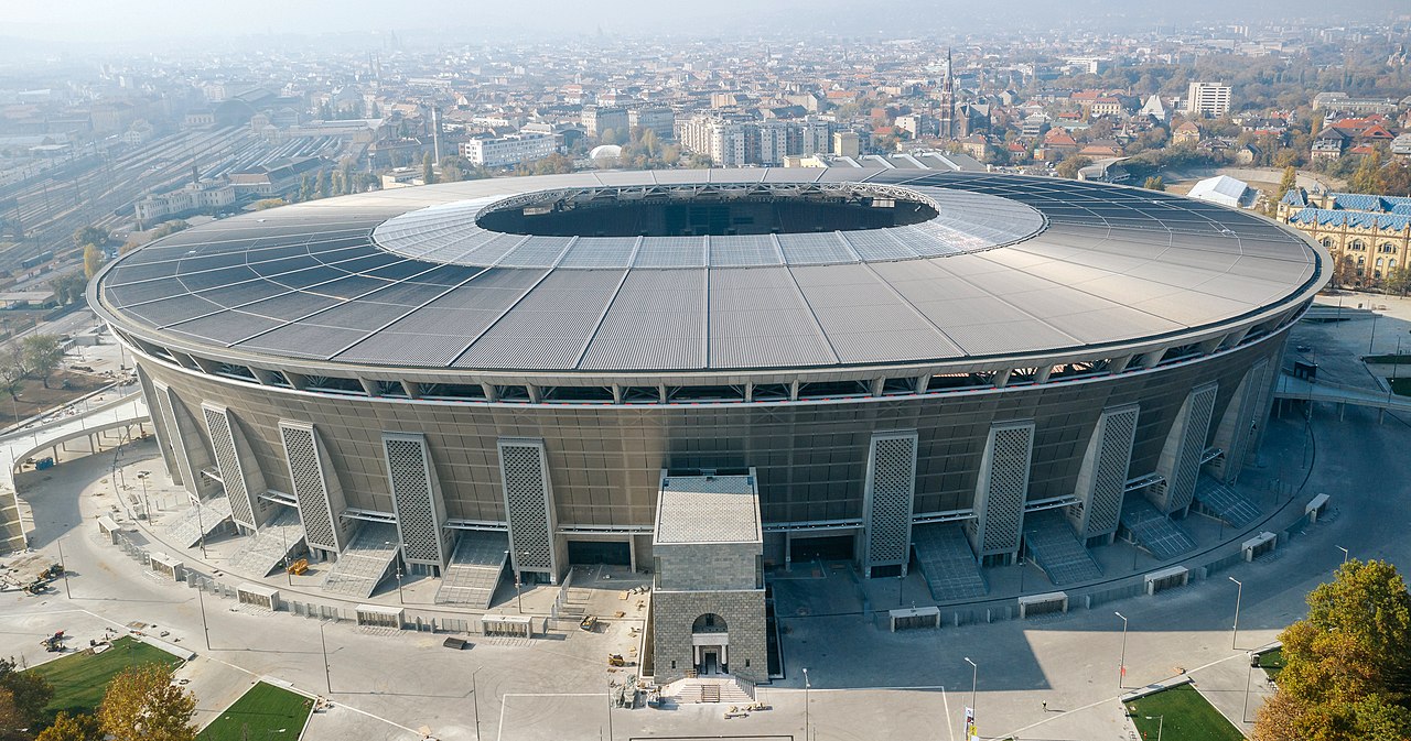 L?ch xem Champions League bán k?t 2026 gi? Vi?t Nam: PSG - Bayern, Arsenal - Atlético và cách s?p x?p ?êm xem
