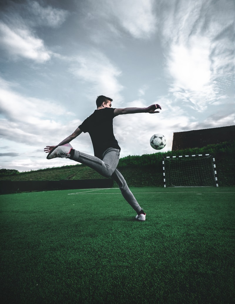 Th?y ?i?n vs Ba Lan 31/3: Gyokeres vs Lewandowski ?i World Cup?